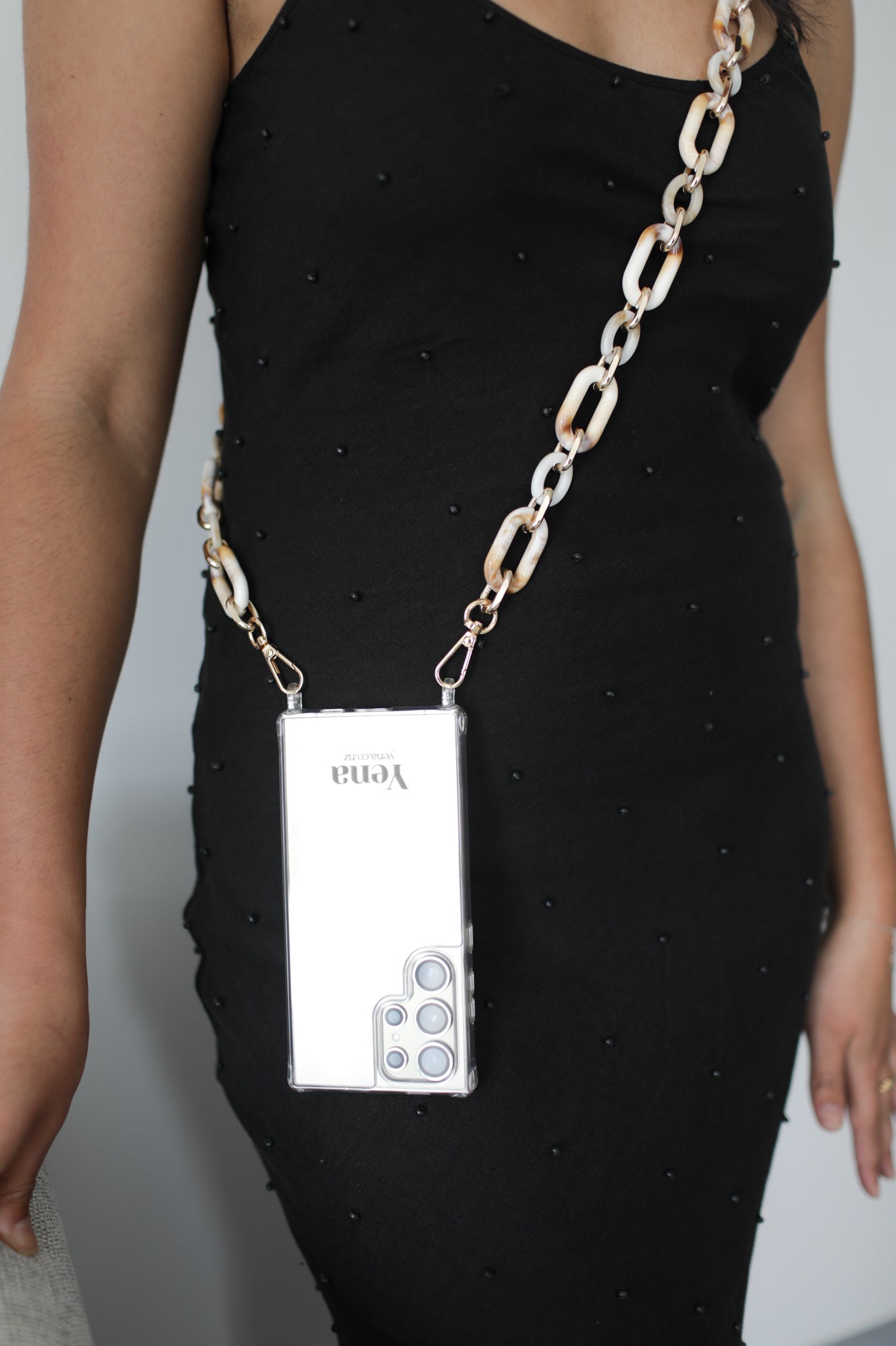 Selene Creamy Caramel and Gold Phone Chain